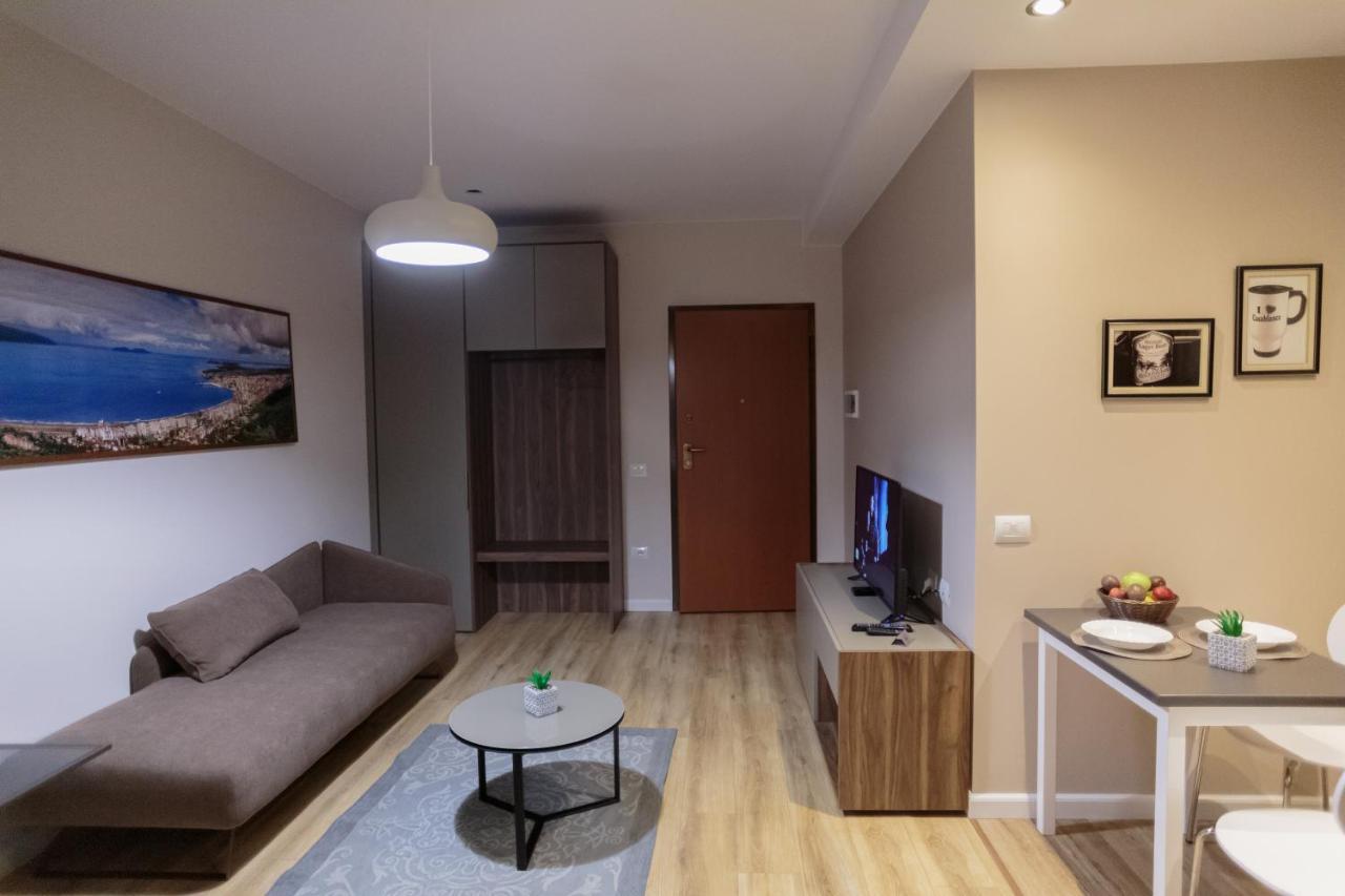Porta Apartament Vlorë Exterior foto
